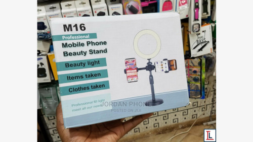 M16 Beauty Light and Mobile Stand